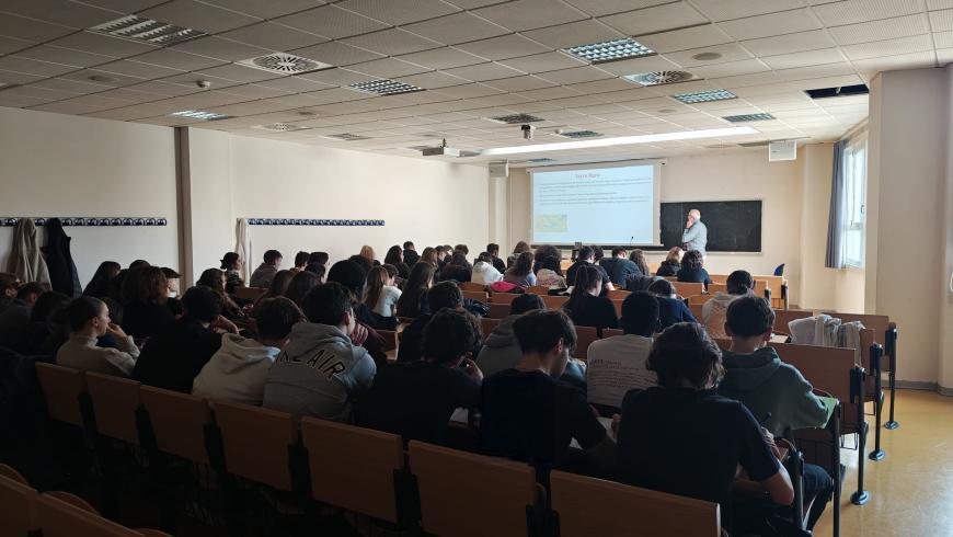 Oltre 90 studentesse e studenti al via del contest "Adotta una Terra Rara"